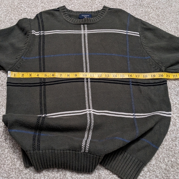 Dockers 100% cotton grey plaid crewneck pullover sweater (flawed) - Picture 12 of 14